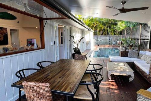 Beautiful 3 Bedroom House in Mount Coolum