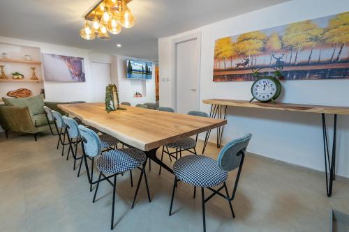 Moses Luxury apartments הבית בכ"ה in Safed