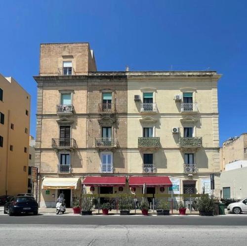 Trapani Fronte Porto Apt