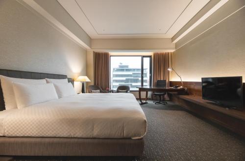 Business Double Room image 10