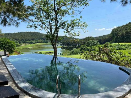 닌빈 Trang An Golf and Resort 호텔 외관