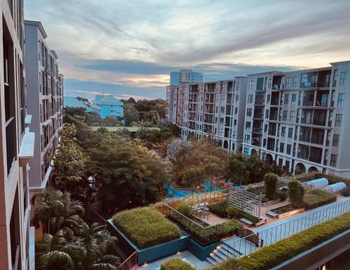 Exterior view, La Habana HuaHin by Pikul in Khao Tao