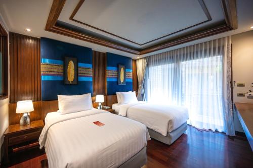 room detail thumbnail 0