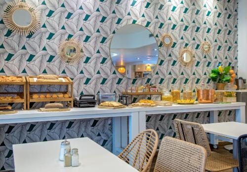 Novotel Suites Perpignan Centre - image 14