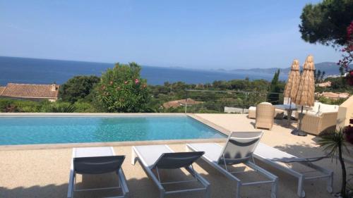 Villa Corse Vue mer et piscine