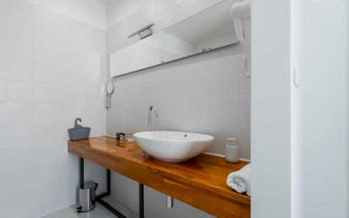 464270149 Monvidal by Bura Hotels - Adults Only
