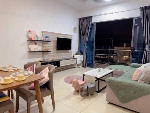 Atlantis Residence City View 2-6pax Malacca Town