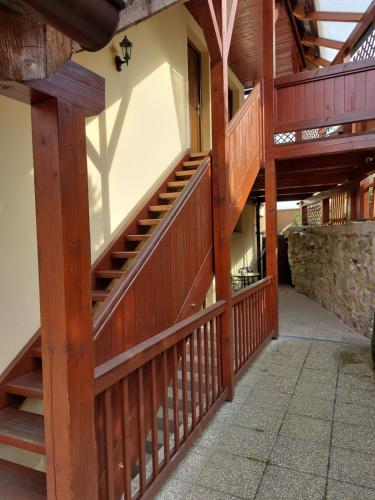 Delanta Apartment - image 7