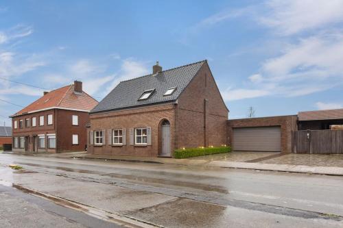 Gezellige woning in Oostnieuwkerke - Location saisonnière - Staden