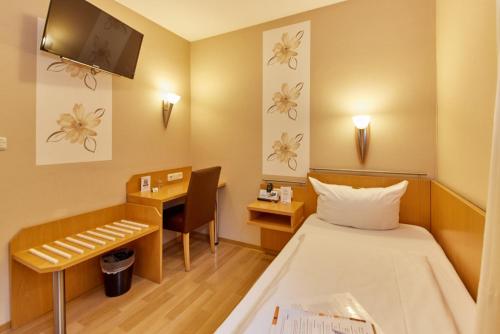 hotel photo