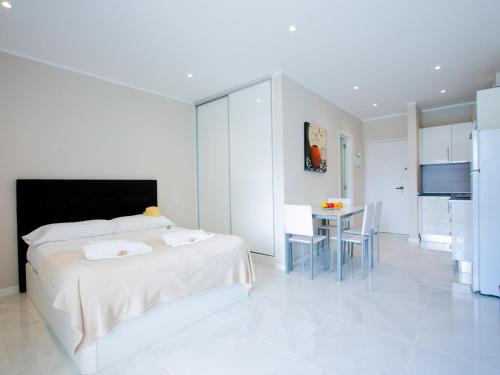 311 Paraiso Sur Estudio