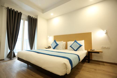 Hotel Key Rooms