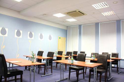 Good Stay Eiropa Hotel - image 11