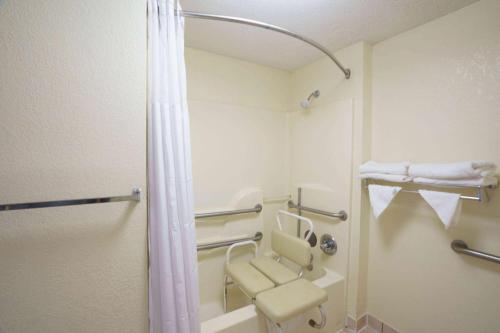 Travelodge by Wyndham Montgomery East in Montgomery, USA