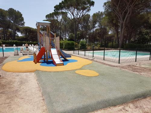 Playground, Grand T3 - Terrasse les pieds dans l'eau - Climatisation in Vallon du Mal Temps