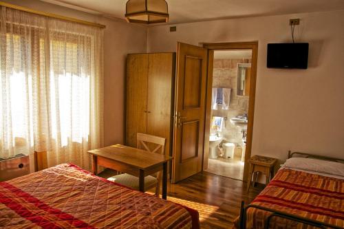 Albergo Iris - image 11