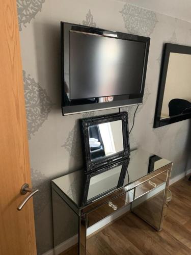 Key Worker Contractor Apartments Liverpool L1 - image 11