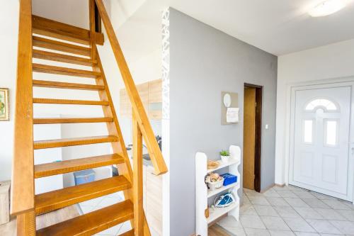 Apartmani Cerovecki in กราปินา