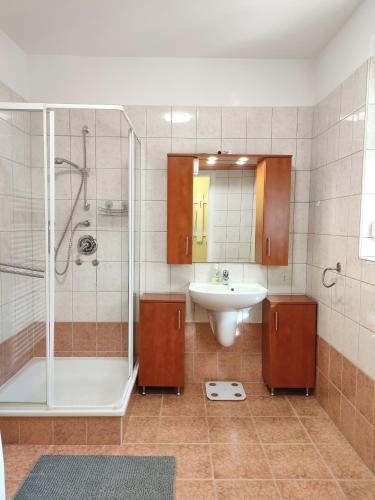 Kőrisfa Apartman