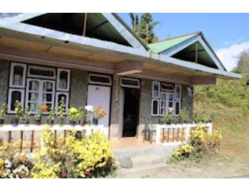 Exterior view, Hill Home Stay, Mankhim Road, Aritar, Sikkim in Aritar