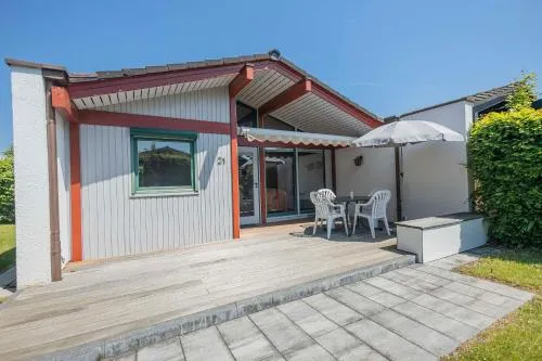 Ferienwohnpark Immenstaad am Bodensee Satteldachhaus Typ 9 SD 21 in Immenstaad am Bodensee, Deutschland