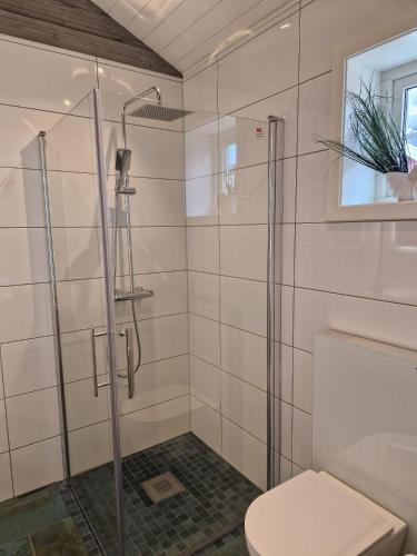 Bathroom, Andøy Vest Rorbuer Reine in Reine (Nordland)