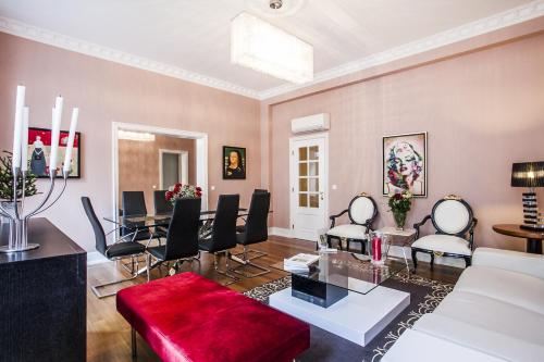 

LxWay Apartments Rua da Madalena