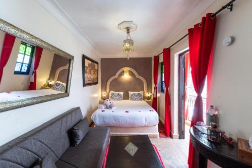 room detail thumbnail 0