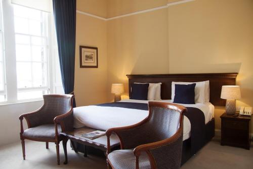 Royal Scots Club - image 13