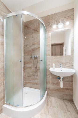 Studio brand new apartment #28 in new building with free parking in city center, Prague (photo 4)