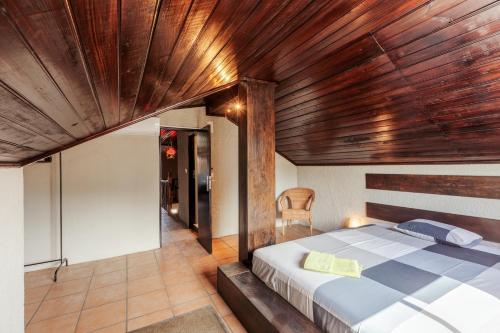 Aroeira Pool House - image 10