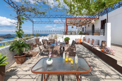  Apostolos Rooms in Lindos