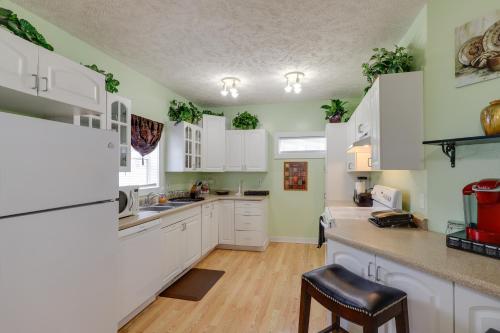 Muskegon Getaway with Fire Pit, Patio Less Than 1 Mi to Lake in Muskegon, USA