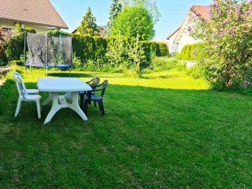Dārzs, Vaste studio chaleureux in Granges-Narboz