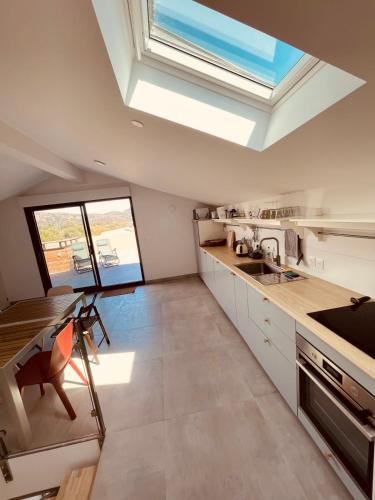 Magnifique Duplex Contemporain Climatise Jacuzzi Ref Duplex Vill'Attilio in Saint-Raphael