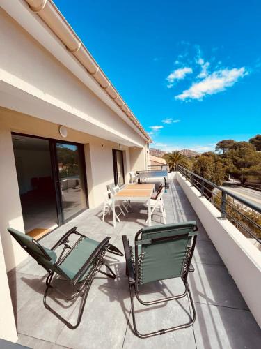 Magnifique Duplex Contemporain Climatise Jacuzzi Ref Duplex Vill'Attilio in Saint-Raphael
