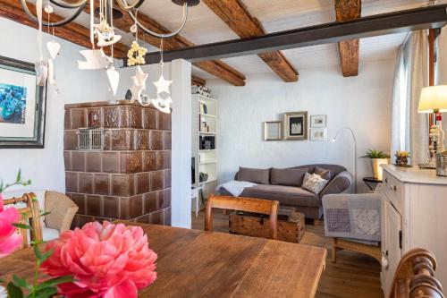 Superior One-Bedroom Apartment