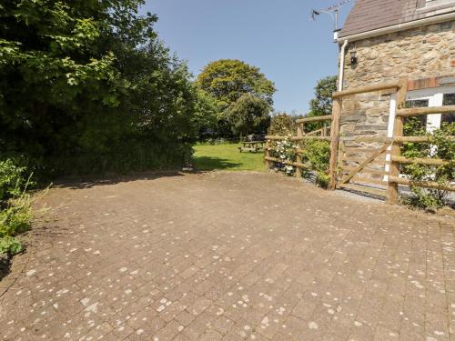 The Coach House Haverfordwest - image 14