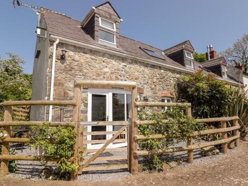 The Coach House Haverfordwest - image 13