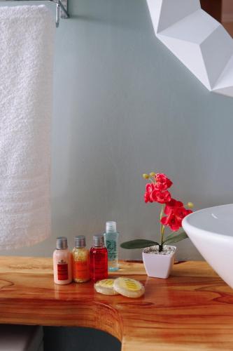 Luxury Triple Room image 1