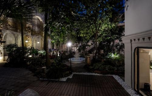 464441426 Artemisia Domus - Giardino