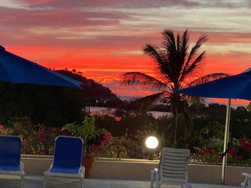 Villa by the sea in Five Islands