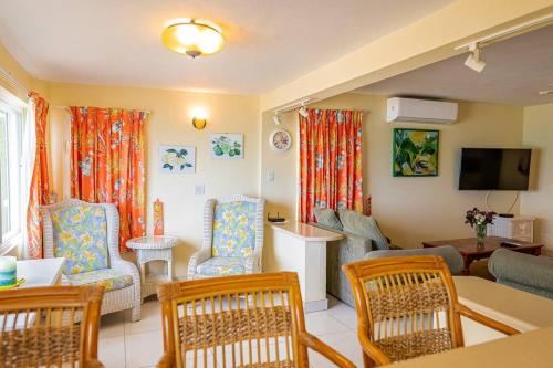 Villa by the sea in Five Islands