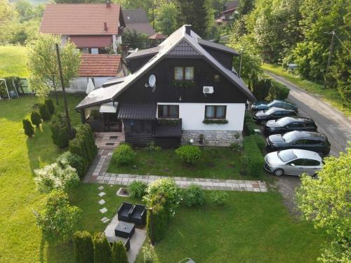  Rada Guest House in Jezerce