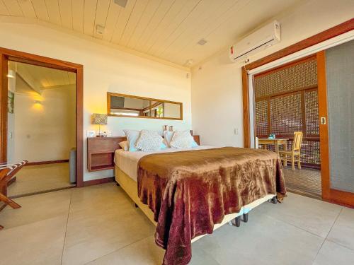 Master Suite image 7