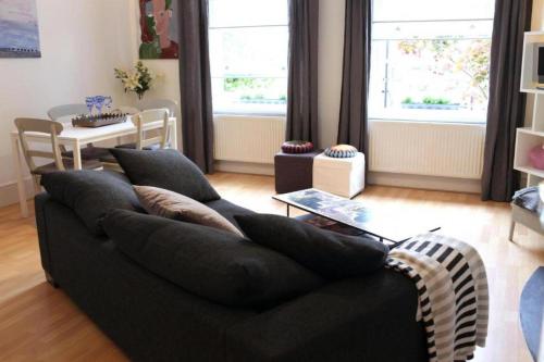 Trendy 2BD flat in West Hampstead