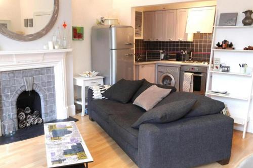 Trendy 2BD flat in West Hampstead