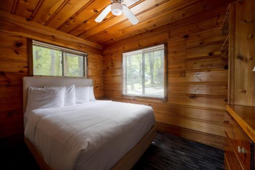 Depe Dene Lakeside Resort