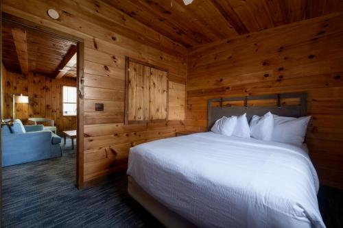 Depe Dene Lakeside Resort