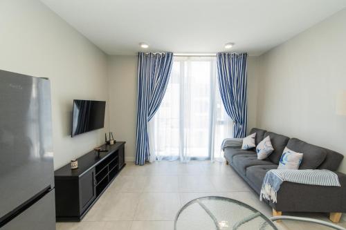 10 on Bellamare near the Beachfront, Summerstrand (foto 7)